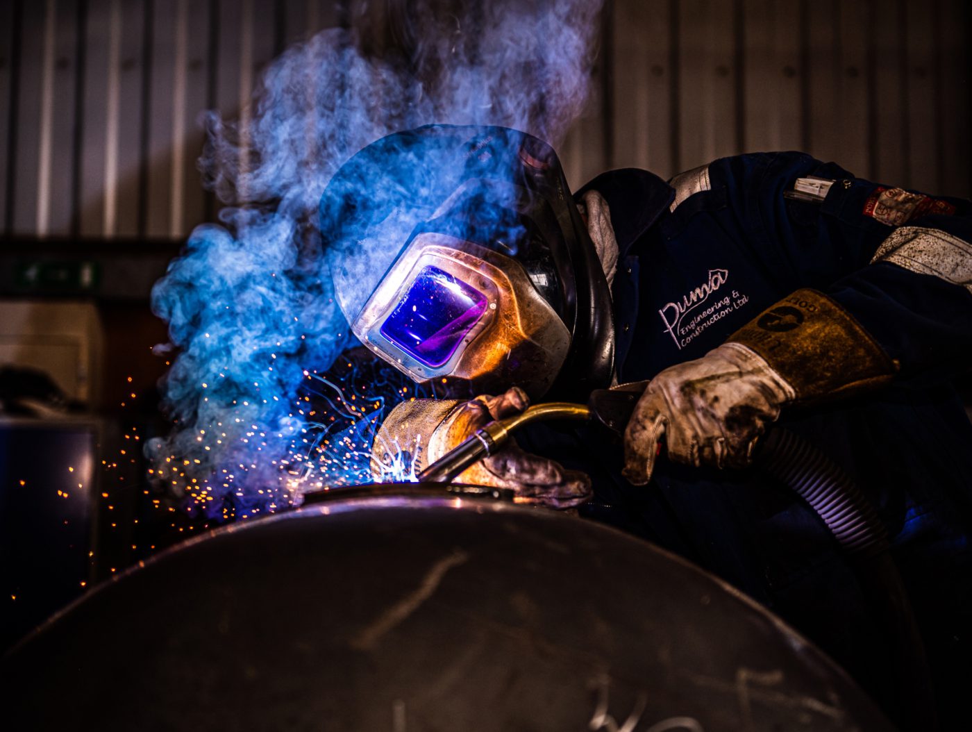 Puma Engineer welding a pressure vessel